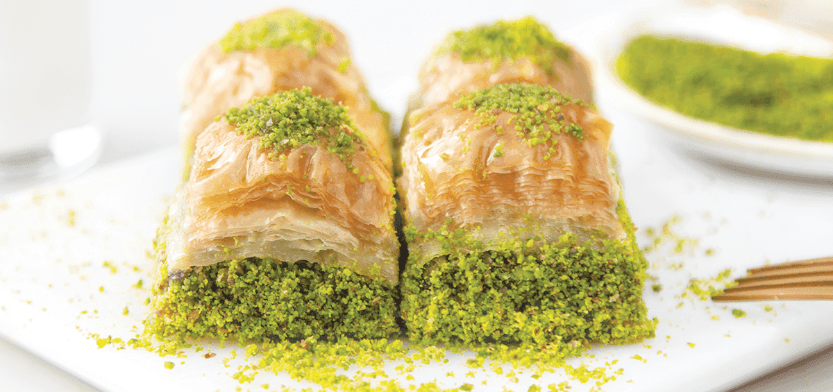 Tatlılar ve Baklavalar: Gelenekten Sofraya Uzanan Lezzetler
